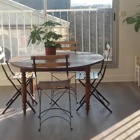 Homestay Privee Dans Un Cosy Avec Acces Aux Espaces Communs Caen
